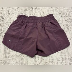 lululemon athletica Women's 4” Tracker Shorts Size 6